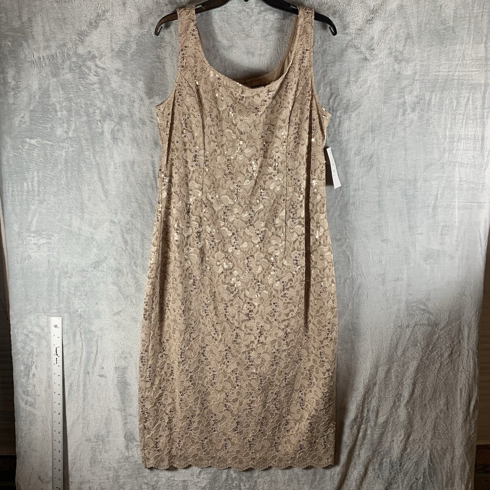 SLNY Women's Dress 16 Champagne Lace Sequins Midi Sleeveless‎ Scoop Neck Scallop